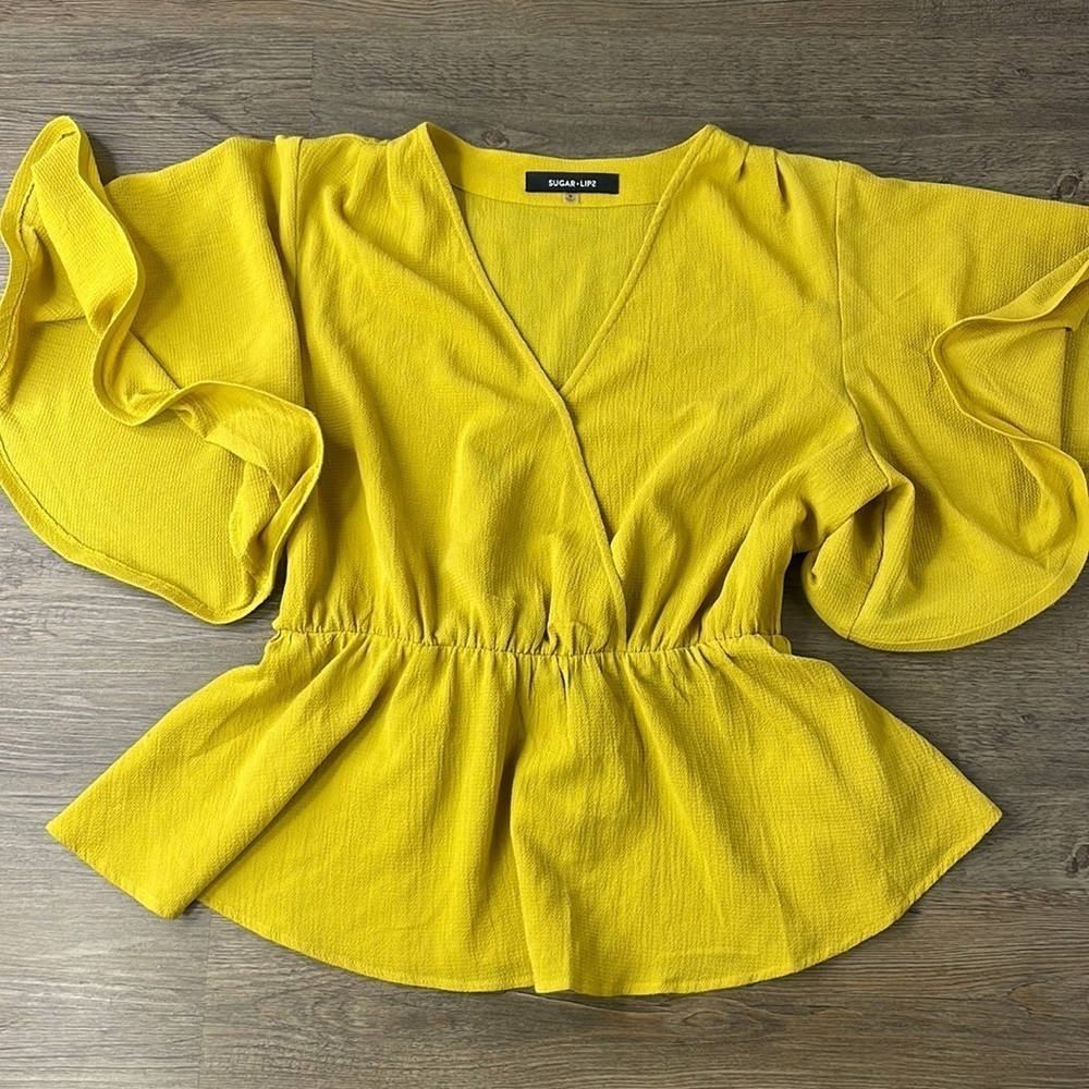 SugarLips Women’s Yellow V Neck Blouse with Butterfly Style Sleeves, size medium